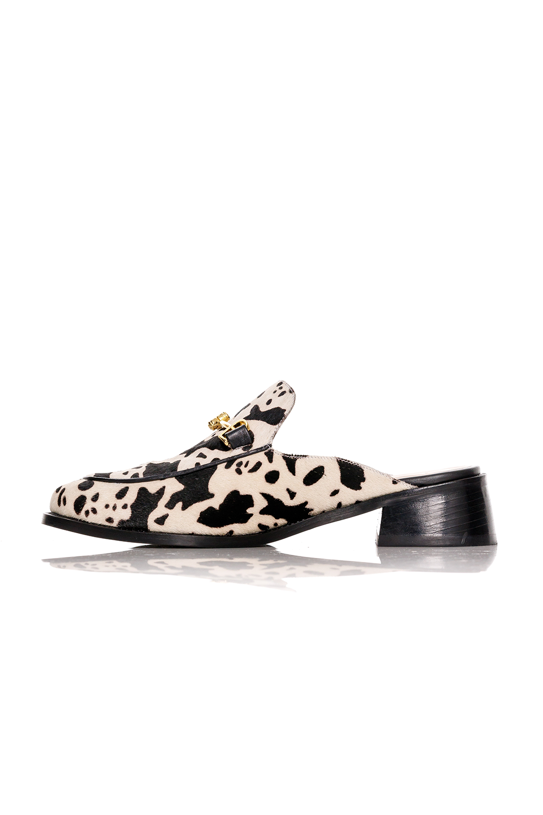 ANDROS COWHAIR BLACK AND WHITE **ÚLTIMO 39**