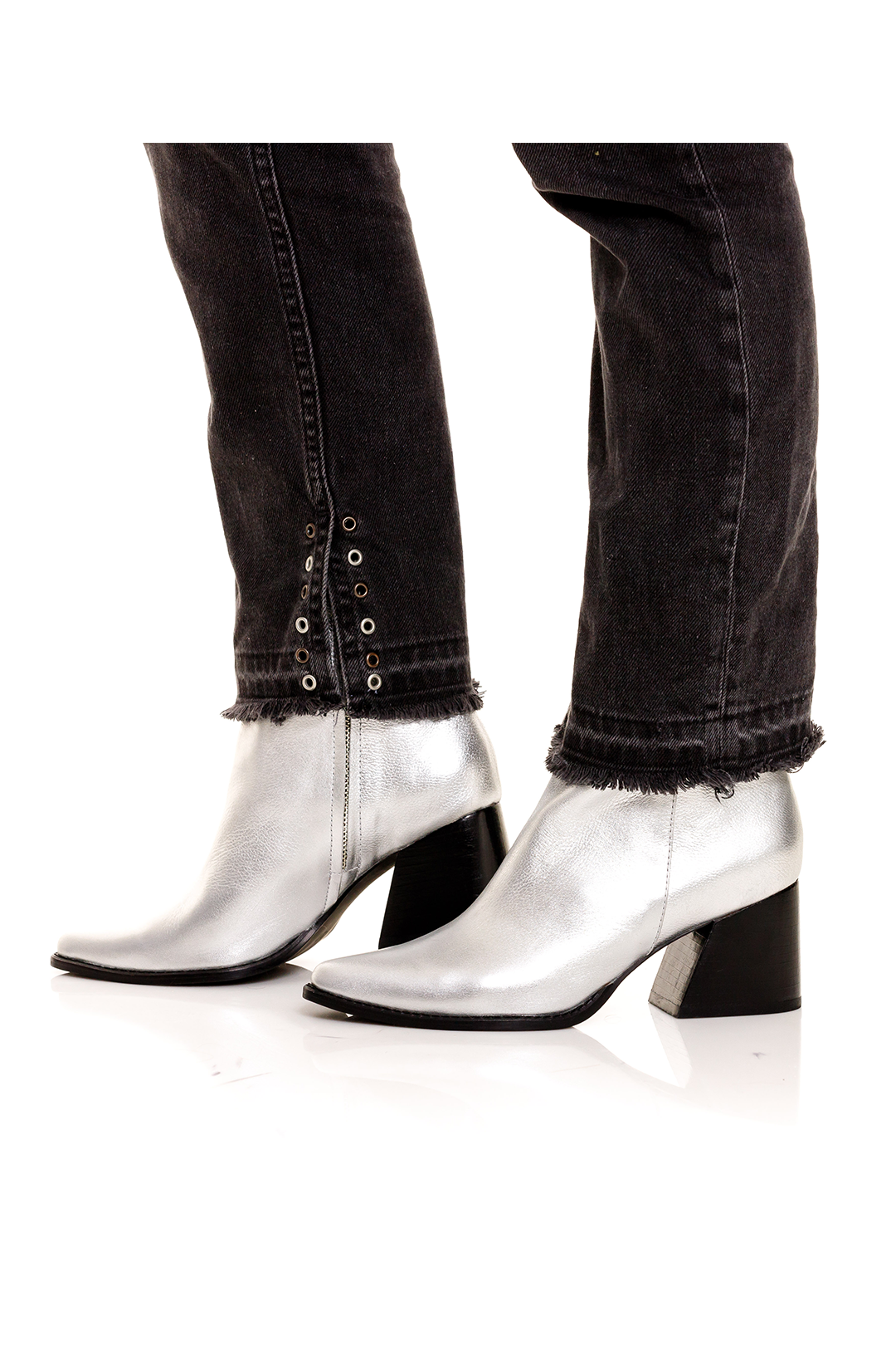 ZOE SILVER**ÚLTIMOS TALLA 39**