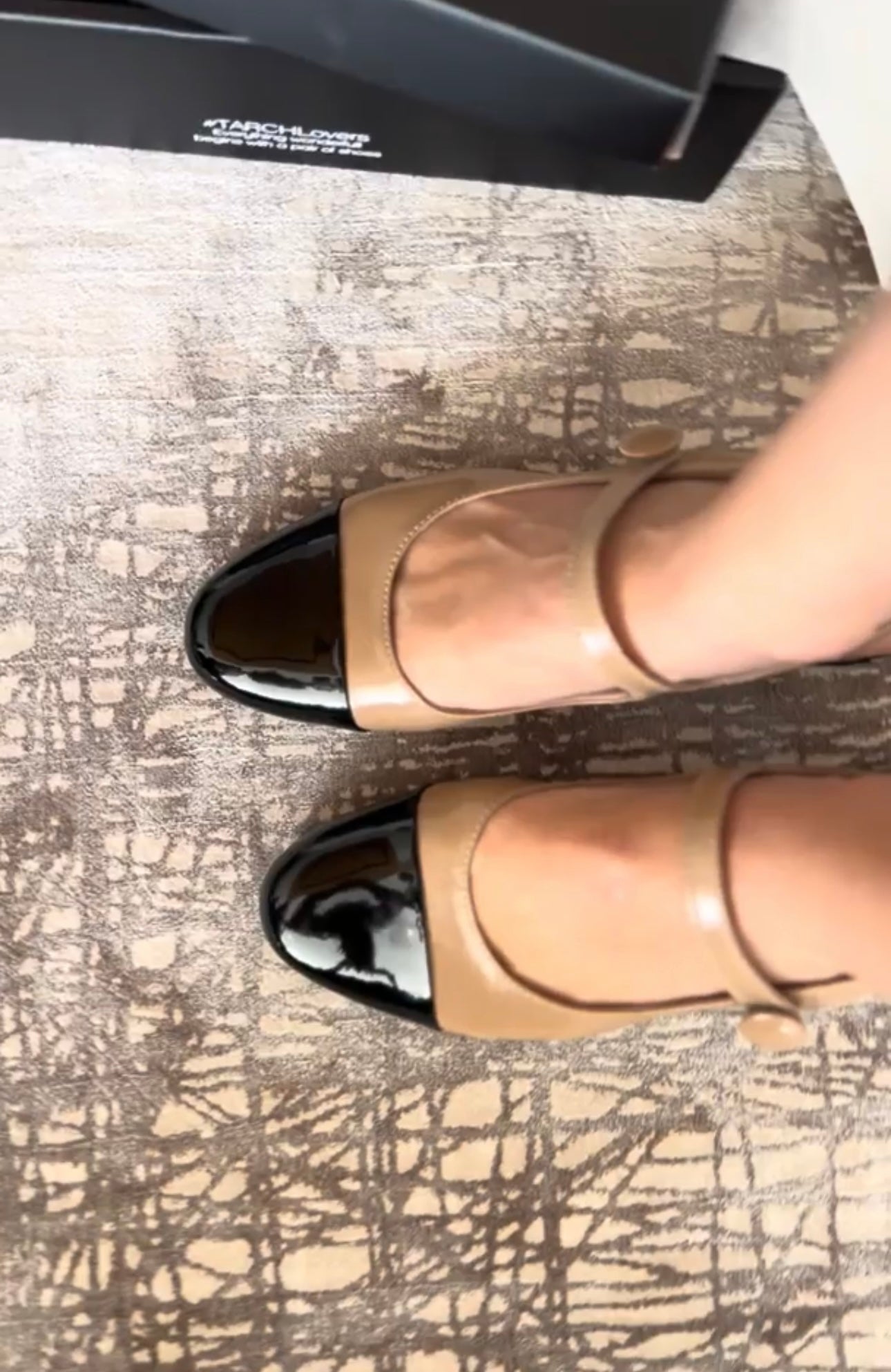 BELA GLOSY NUDE **ÚLTIMOS TALLA 36,37 Y 38**