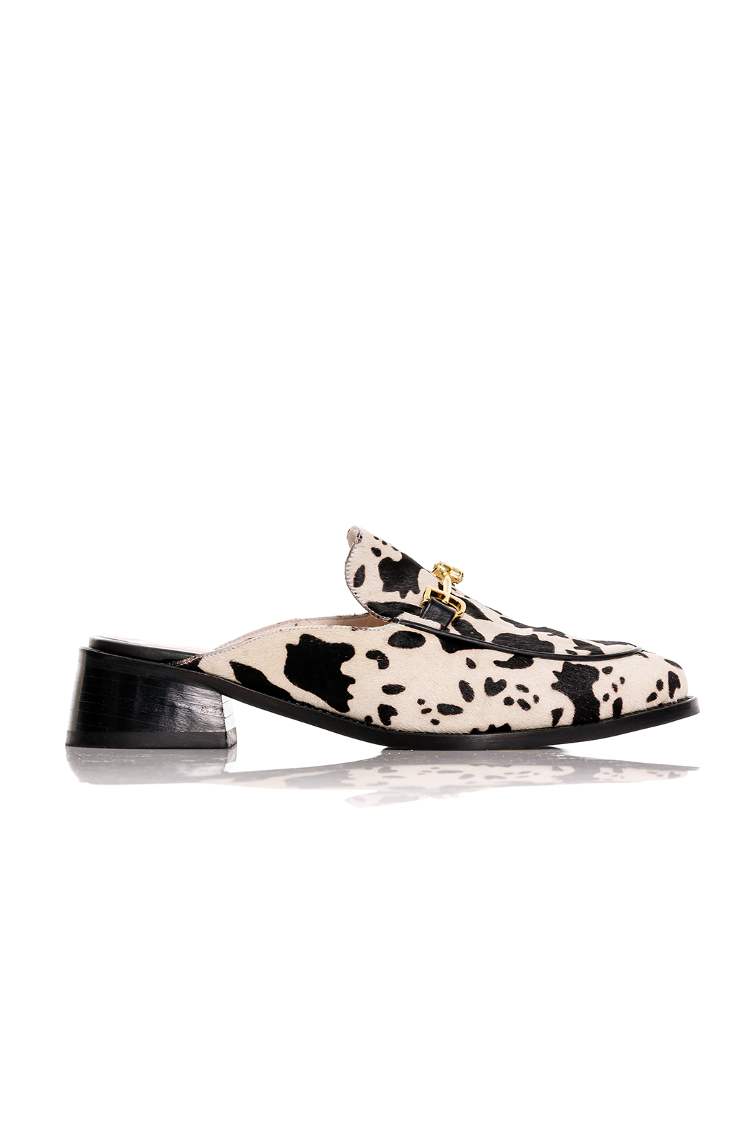 ANDROS COWHAIR  BLACK AND WHITE **ÚLTIMO 39**