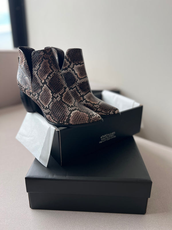 PARIS PYTHON **EDICIÓN ESPECIAL**