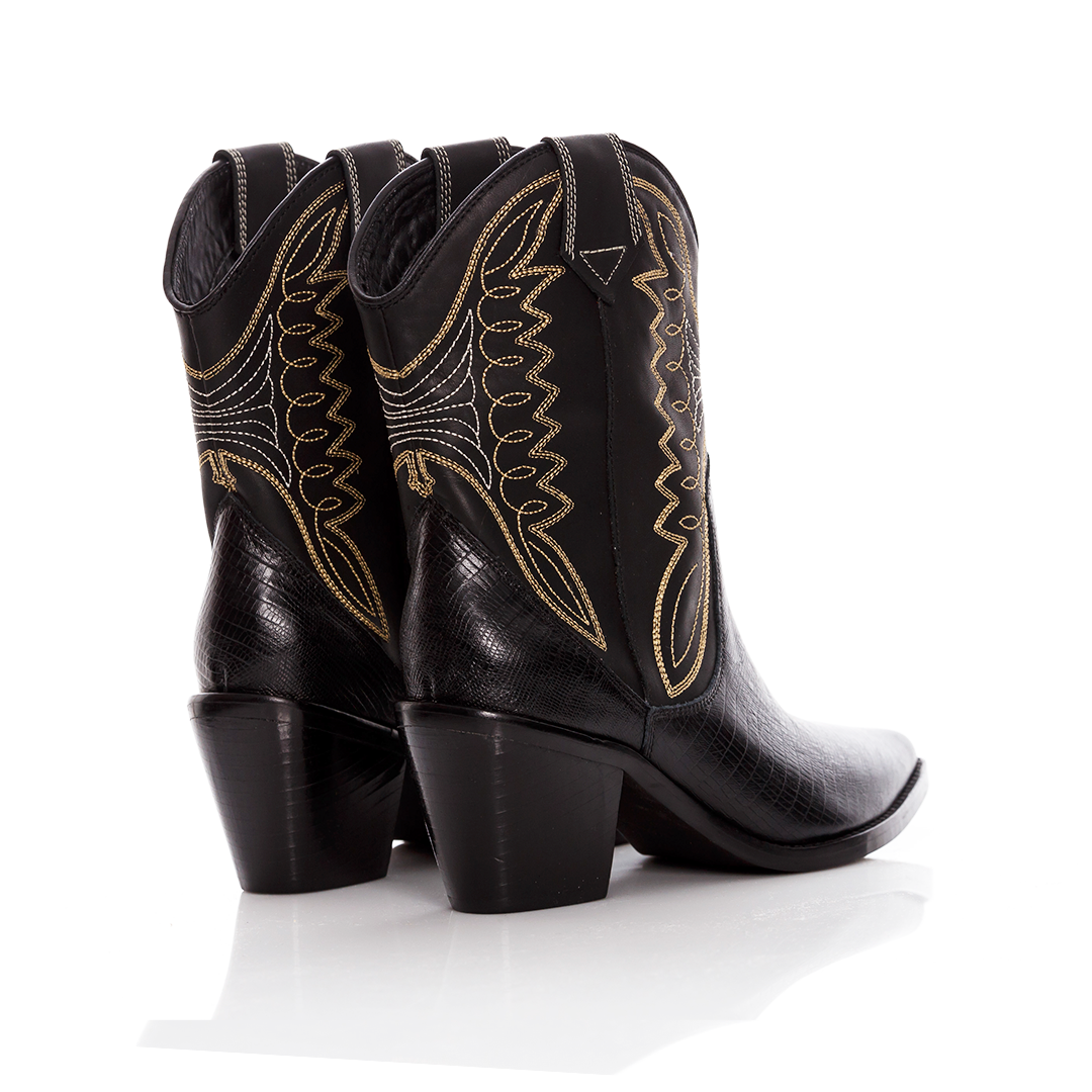 NEBRASKA BORDADA NEGRO